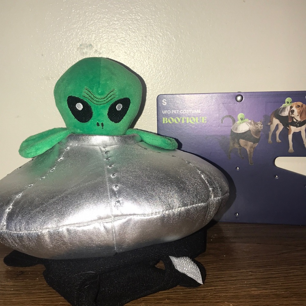 UFO Pet Costume size small